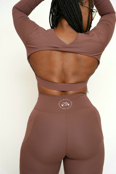 Solid Backless Long Sleeve Top - Brown